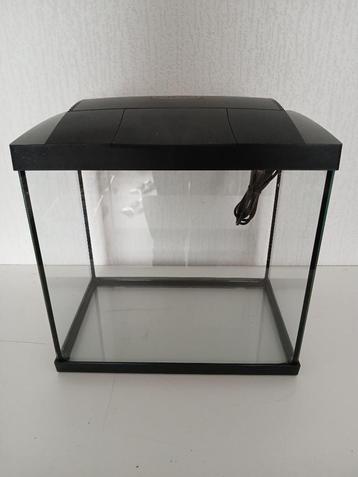 Superfish Aqua 30 LED Tropical kit beschikbaar voor biedingen