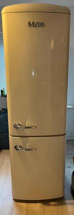 ETNA Retro Koelkast Vriescombinatie KVV595BEI, Ophalen, 200 liter of meer, 160 cm of meer, Zo goed als nieuw