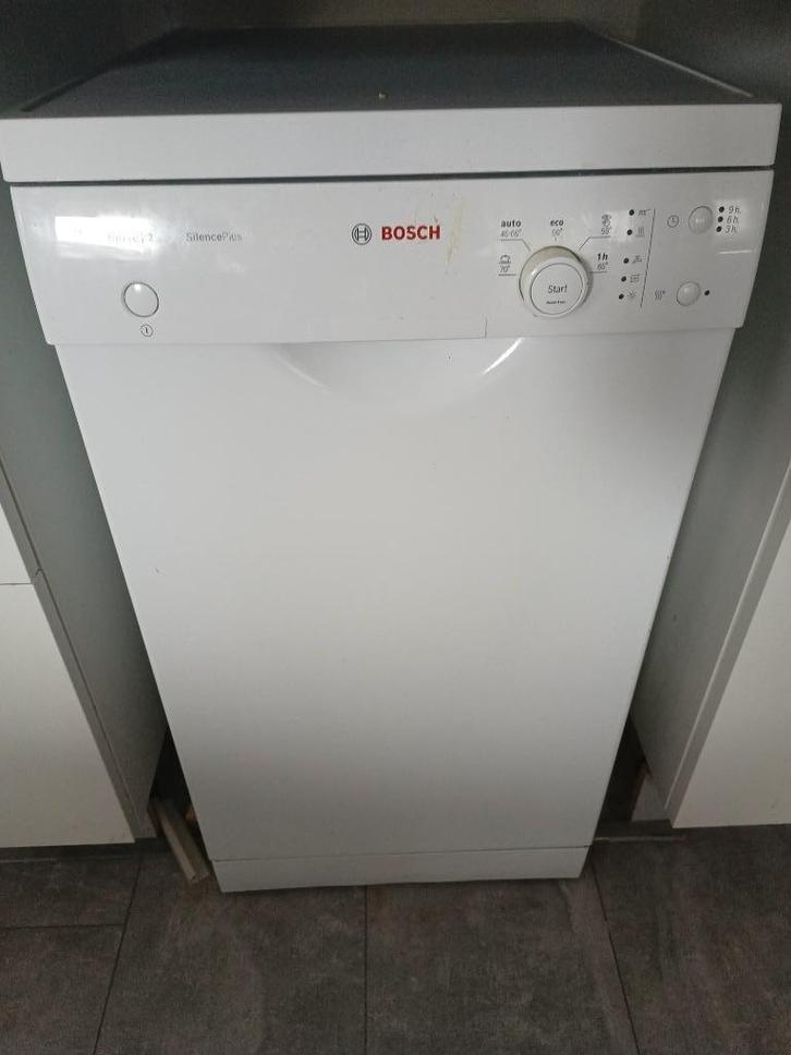 Vaatwasser Bosch  Silence /Plus , SPS25CWOOE, z.g.a.n., Witgoed en Apparatuur, Vaatwasmachines, Zo goed als nieuw, Minder dan 85 cm