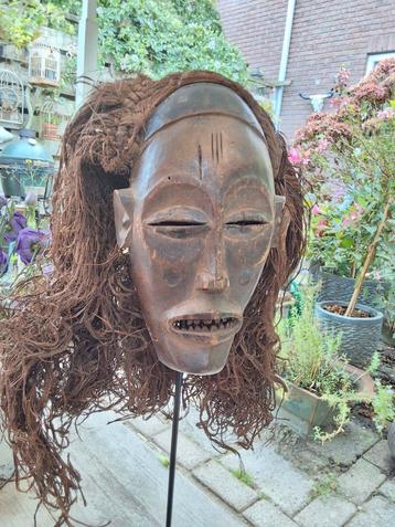 Afrika Masker met Haar chokwe mwana tribal art  beschikbaar voor biedingen