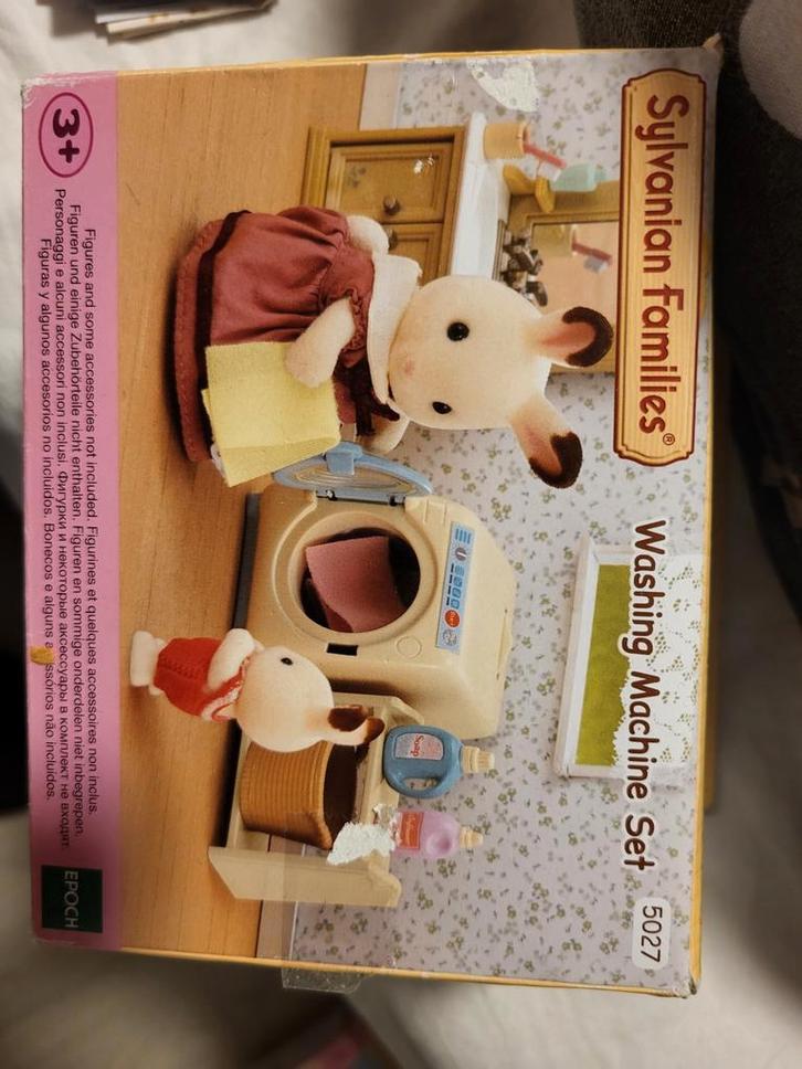 Sylvanian wasmachine setje compleet 6 euro, Kinderen en Baby's, Speelgoed | Poppenhuizen, Zo goed als nieuw, Ophalen of Verzenden
