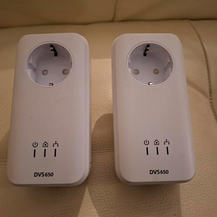 2x DVS650 PowerLine adapters, Computers en Software, Powerlines, Gebruikt, Ophalen of Verzenden