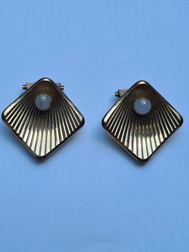 Vergulde Clip Oorbellen, Sieraden, Tassen en Uiterlijk, Oorbellen, Nieuw, Knopjes of Stekers, Overige materialen, Goud, Ophalen of Verzenden