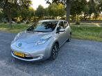 Nissan Leaf Electric 30kW Tekna 2016 Grijs, Auto's, Zwart, Stoelverwarming, 1445 kg, Elektrisch