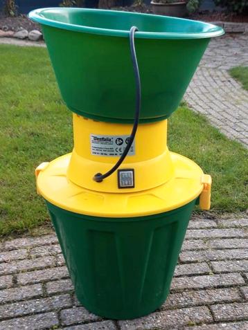Agrishop elektrische graanmolen van Westfalia. - 600W beschikbaar voor biedingen
