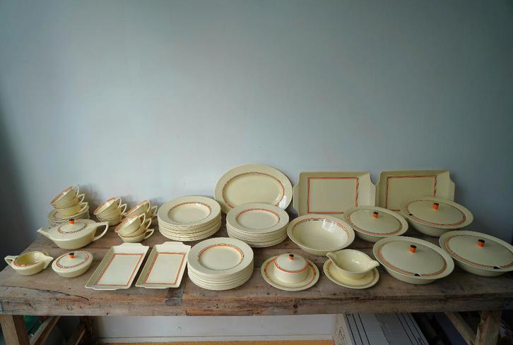 Servies art deco; Petrus Regout model Ineke, Antiek en Kunst, Antiek | Servies compleet, Ophalen