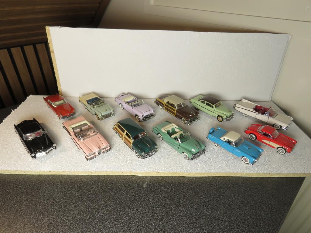 Franklin Mint 12 klassiekers uit de fifties, Hobby en Vrije tijd, Modelauto's | 1:43, Ophalen of Verzenden, Gebruikt, Auto, Overige merken