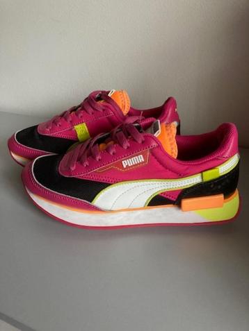 Puma sneakers maat 37.5 beschikbaar voor biedingen
