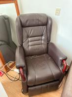 Elektrisch verstelbare stoel - Bieden!, Huis en Inrichting, Fauteuils, Ophalen, Gebruikt, Leer, 75 tot 100 cm