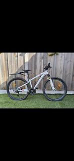 Mountainbike B'twin Rockrider ST100 27.5 Inch, Minder dan 45 cm, Ophalen of Verzenden, Zo goed als nieuw, Overige merken
