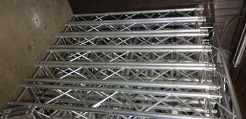 Partij Eurotruss FD34, Global truss & compatibel truss beschikbaar voor biedingen