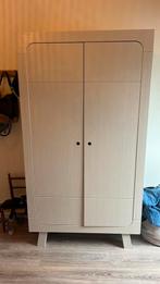 Woood kast, Ophalen, 100 tot 150 cm, Zo goed als nieuw, 150 tot 200 cm