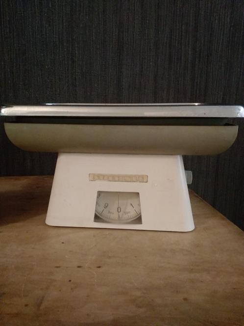 Vintage keuken weegschaal Soehnle, Antiek en Kunst, Curiosa en Brocante, Verzenden