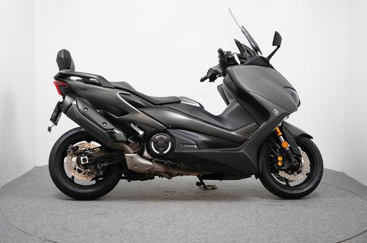 Yamaha T-MAX 560 TECH MAX (bj 2020), Motoren, Motoren | Yamaha, Bedrijf, Scooter, 12 t/m 35 kW, ABS, Handvatverwarming