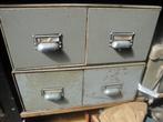 2 archief kasten, Antiek en Kunst, Curiosa en Brocante, Ophalen of Verzenden