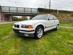Bmw e36 coupe 316i wit schuifkanteldak elektrische ramen, Auto's, 4 cilinders, Wit, 102 pk, Handgeschakeld