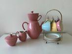 Pastel regout koffie servies Petrus regout, Antiek en Kunst, Antiek | Servies compleet, Ophalen of Verzenden