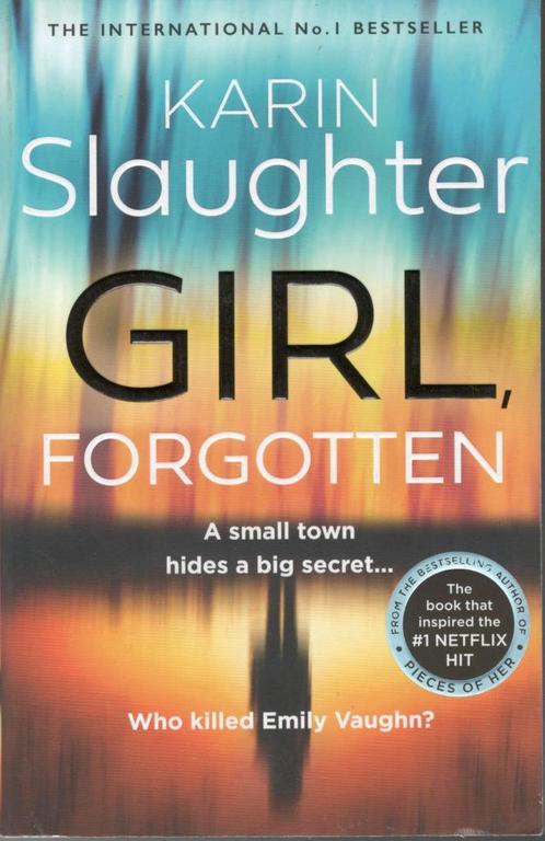 Karin Slaughter - Girl, Forgotten., Boeken, Taal | Engels, Zo goed als nieuw, Ophalen of Verzenden