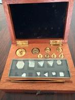 Vintage apothekersgewichtset in houten kistje – compleet, Ophalen of Verzenden