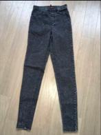 Mooie grijze broek legging jeans elastische taille , mt 32, Kleding | Dames, Broeken en Pantalons, Ophalen of Verzenden, Maat 34 (XS) of kleiner