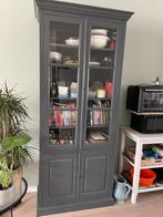 Hoge houten kasten totaal 2 stuks, Ophalen, 200 cm of meer, Glas, 50 tot 100 cm