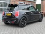 Mini 2.0 Cooper S ChiliSerBsns/pano/leer/Workspakk/stoelverw, Voorwielaandrijving, 1998 cc, Gebruikt, Euro 6