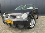 Volkswagen Polo 1.4-16V '05 Airco/Lmv/5Drs/Apk03-2026!, Auto's, Volkswagen, Voorwielaandrijving, 15 km/l, Gebruikt, 4 cilinders