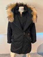 Woolrich jas met mooie bontkraag maat m, Kleding | Dames, Jassen | Winter, Maat 38/40 (M), Zwart, Ophalen of Verzenden, Zo goed als nieuw