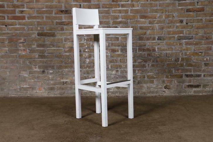 AVL Shaker barstool Lensvelt bij TheReSales, Huis en Inrichting, Barkrukken, Zo goed als nieuw, 90 cm of meer, Hout, 5 krukken of meer