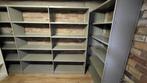 Retro stellingkast met legborden van metaal, Ophalen, Gebruikt