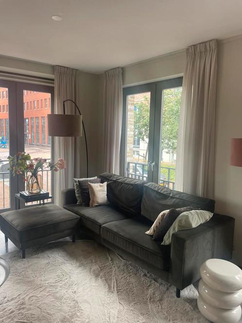 WOOOD Bank Robin 3 zits + hocker, Huis en Inrichting, Banken | Bankstellen, Zo goed als nieuw, Rechte bank, Driepersoons, 200 tot 250 cm