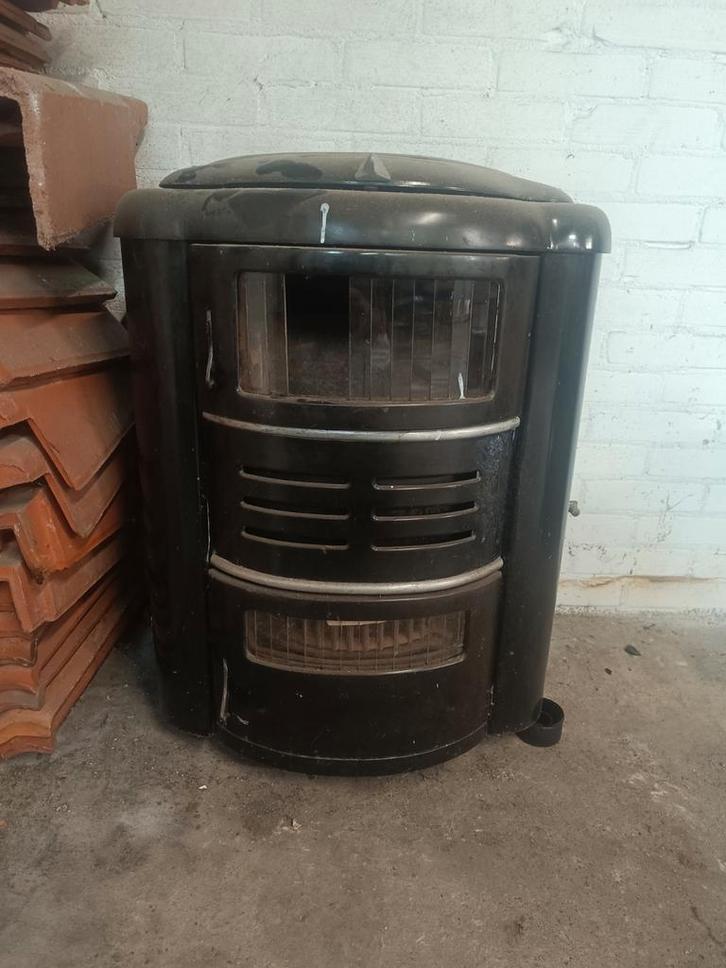 Vintage Houtkachel - Klassieke Warmte, Huis en Inrichting, Kachels, Gebruikt, Vrijstaand, Houtkachel, Hout, Ophalen