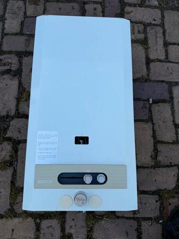 Nette Bosch WR 275-1 Geiser werkend gedemonteerd aardgas beschikbaar voor biedingen