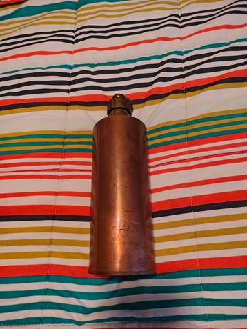 Vintage Roodkoperen Fles  beschikbaar voor biedingen