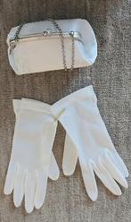 FRANS VINTAGE SATIJN AVONDTASJE  & VOILE HANDSCHOENEN, Antiek en Kunst, Verzenden