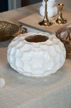 Honeycomb vaas, Gebruikt, Wit, Aardewerk of Porselein, Ophalen of Verzenden