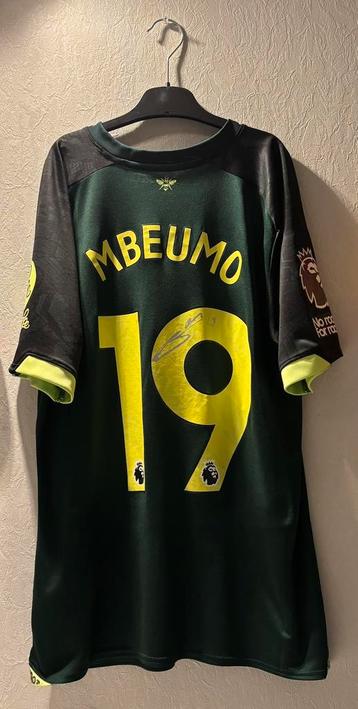 Matchworn en gesigneerd Bryan Mbeumo shirt beschikbaar voor biedingen