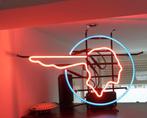 Neon ( Pontiac ), Verzenden, Gebruikt