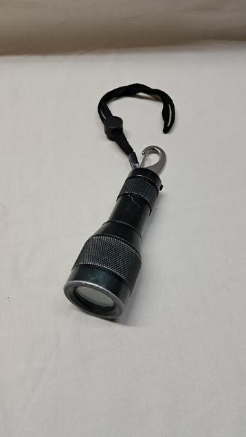 Back-up lampje beschikbaar voor biedingen