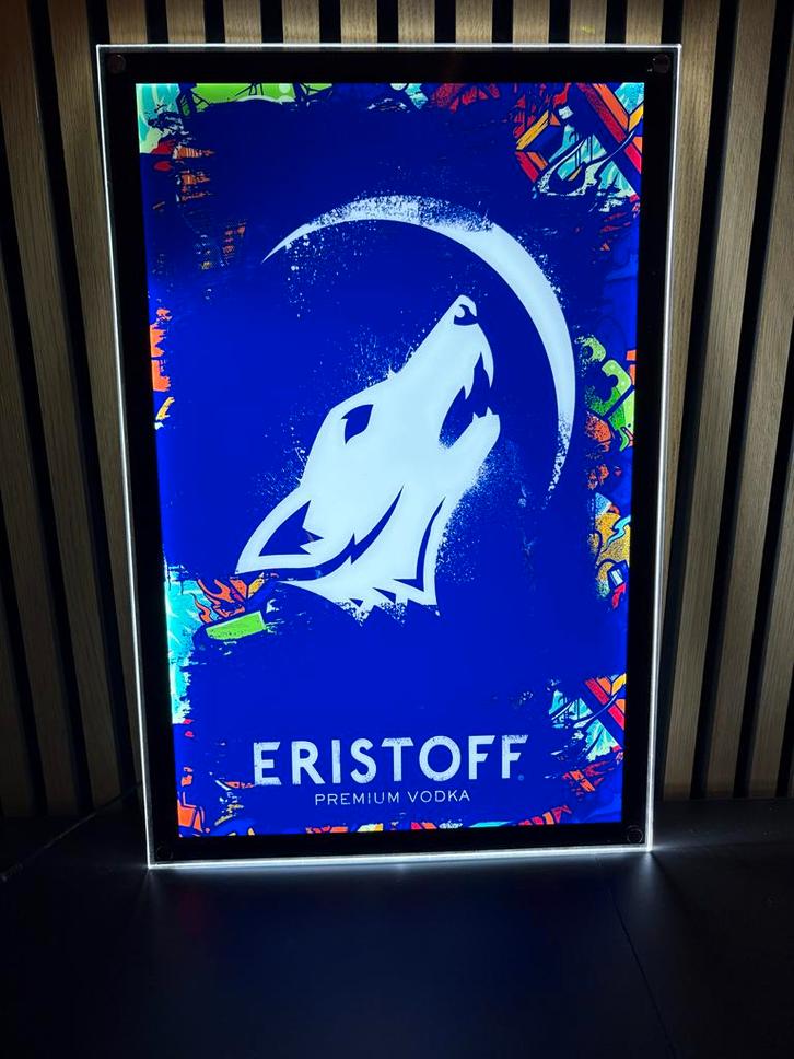 Eristoff Lichtbak / Lichtreclame 60x40 cm - Nieuwstaat, Verzamelen, Merken en Reclamevoorwerpen, Nieuw, Lichtbak of (neon) lamp