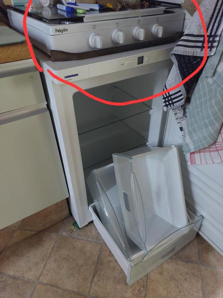 Gaskookplaat van Pelgrim -werkt, maar 2 pitten met trucje :), Witgoed en Apparatuur, Fornuizen, Gebruikt, Vrijstaand, Gas, 4 kookzones