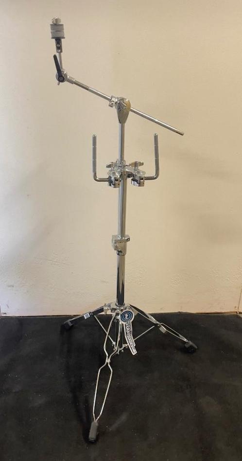 DW Dubbele Tomstand met Cymbalarm - DWCP9934, Muziek en Instrumenten, Standaards, Nieuw, Instrumentstandaard, Drums of Percussie