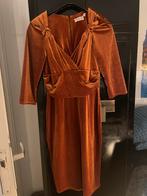 Topvintage jurk nieuw maat 40 fluweel kleur terracotta, Ophalen of Verzenden, Zo goed als nieuw, Maat 38/40 (M), Overige kleuren