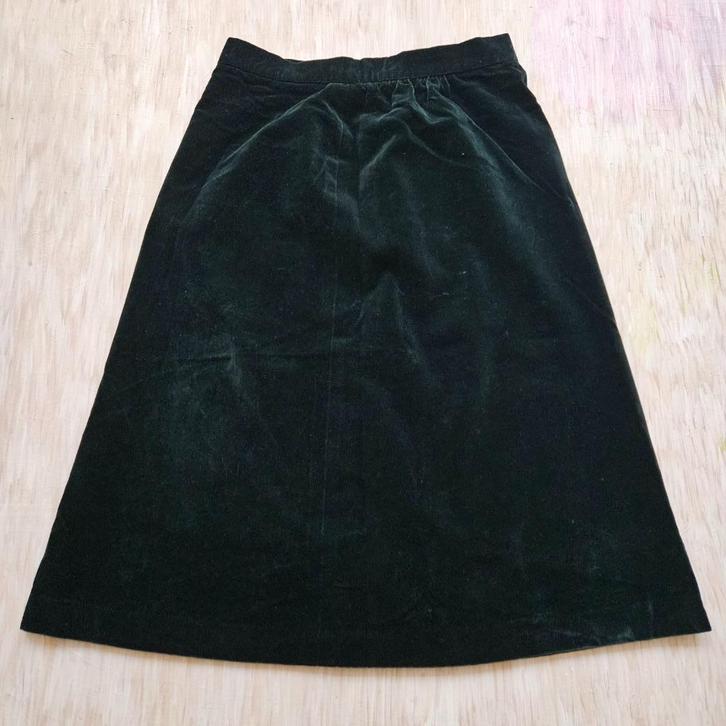 Mooie vintage (gevoerde) donkergroene fluwelen rok, 38, Kleding | Dames, Rokken, Gedragen, Maat 38/40 (M), Groen, Onder de knie