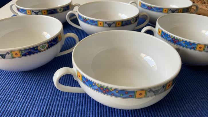 6 porceleinen soepkommen Kahla met 2 oren, Huis en Inrichting, Keuken | Servies, Zo goed als nieuw, Kom(men), Overige stijlen
