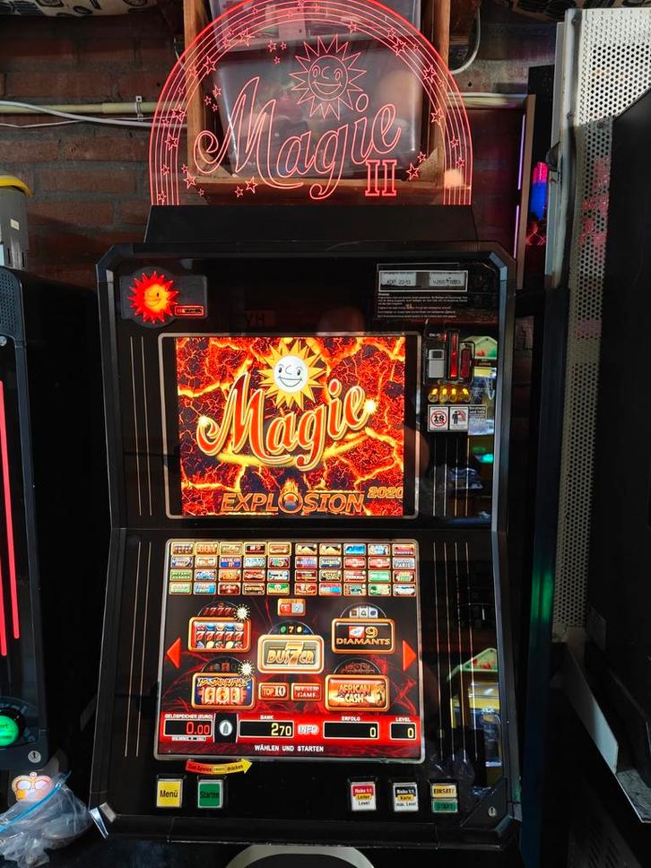 Merkur (wand) gokkast met veel bekende spellen, Verzamelen, Automaten | Gokkasten en Fruitautomaten, Zo goed als nieuw, Euro, Met sleutels