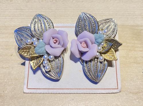 OLD STOCK CLIP oorbellen LILA BLOEM & ZILVER BLADEREN CL66, Sieraden, Tassen en Uiterlijk, Oorbellen, Zo goed als nieuw, Overige materialen