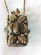 Oude  ingelegde edelsteen juweel parfum flesje., Sieraden, Tassen en Uiterlijk, Antieke sieraden, Verzenden, Overige materialen