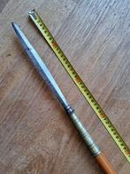 Tombak speer geen keris kris dolk zwaard, Ophalen