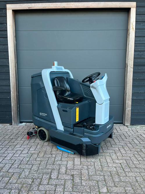 Nilfisk SC6000 | Opzit Schrobmachine, Doe-het-zelf en Verbouw, Reinigingsmachines, Gebruikt, Schrobmachine, Ophalen of Verzenden